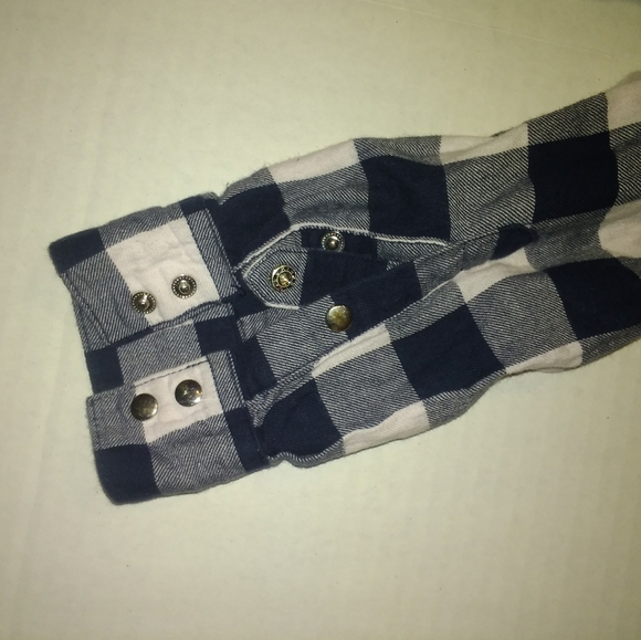 Forever 21 - Picture 2 of 3